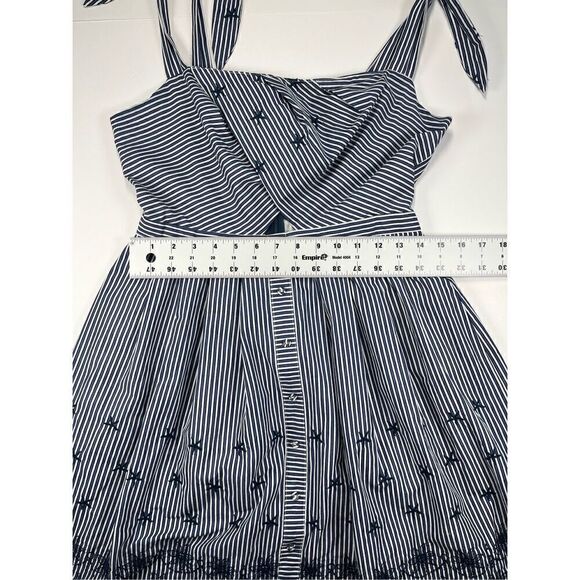 Astr Front Cutout Blue Striped Dress Embroidered Starfish Flowers Size Medium - Picture 5 of 11
